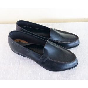 40s 50s Vintage Black Leather Girl's Slip On Loafers by Putney's Mocs, Size 13